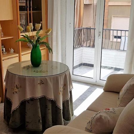 Apartamento Armonia:Centrico, Tranquilo Y Acogedor Elda Bagian luar foto